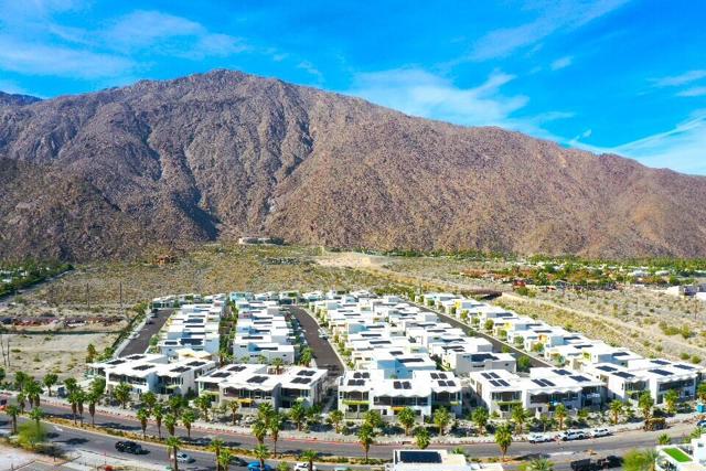 766 Obsidian Loop E E Loop, Palm Springs CA: https://media.crmls.org/mediaz/fbd54046-fe6a-4a47-9d24-e3d486a61497.jpg