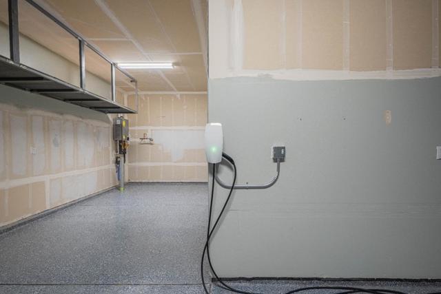 1357 Sunridge Drive, Hollister CA: https://media.crmls.org/mediaz/fbd5471e-e34f-484d-991b-6391009f548c.jpg