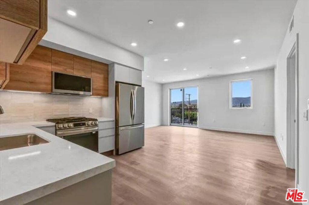 MLS #25558827 img 29