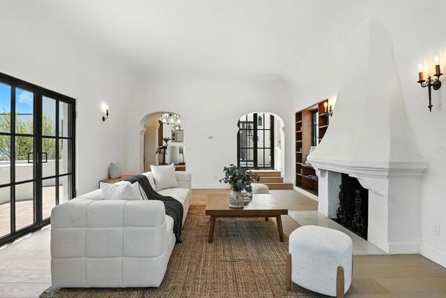4388 HAWK STREET, San Diego CA: https://media.crmls.org/mediaz/fbd5d7db-221f-49ed-9b9c-9acd6a6d0d5d.jpg