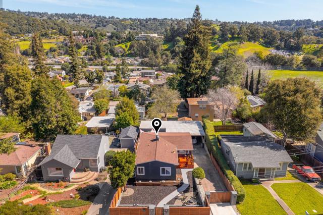 8124 Greenly Drive, Oakland CA: https://media.crmls.org/mediaz/fbd88c84-b844-438d-9d27-b8af2c443dd2.jpg