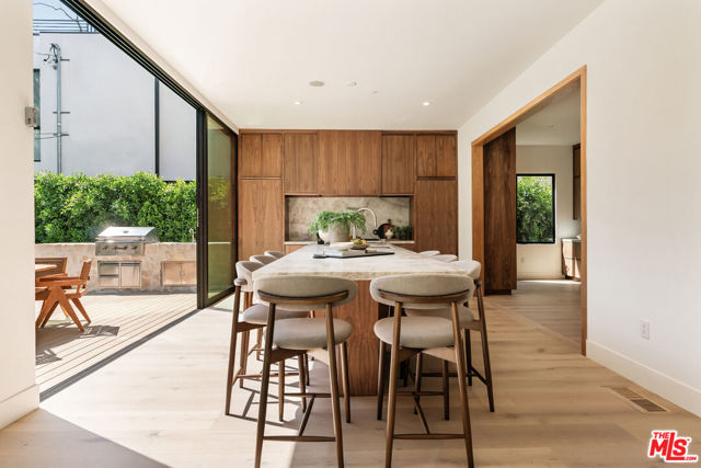 Drew Fenton | 1185 Mcclellan Drive Los Angeles CA | MLS: 7420887