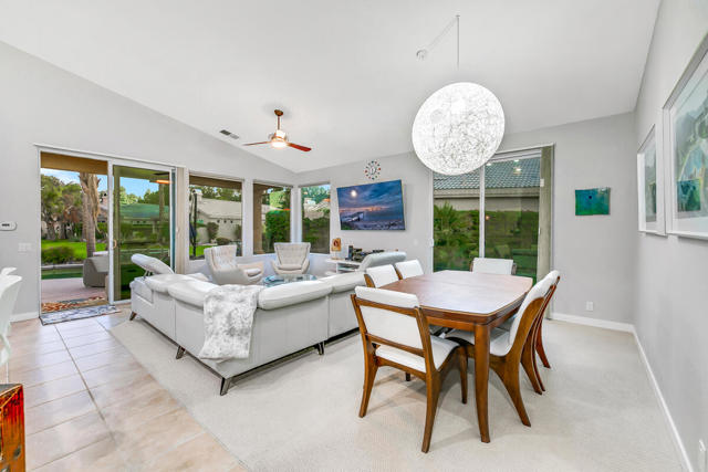 67361 N Laguna Drive, Cathedral City CA: https://media.crmls.org/mediaz/fbd8eaa4-a414-4cc0-8962-297d0ecbbcb5.jpg