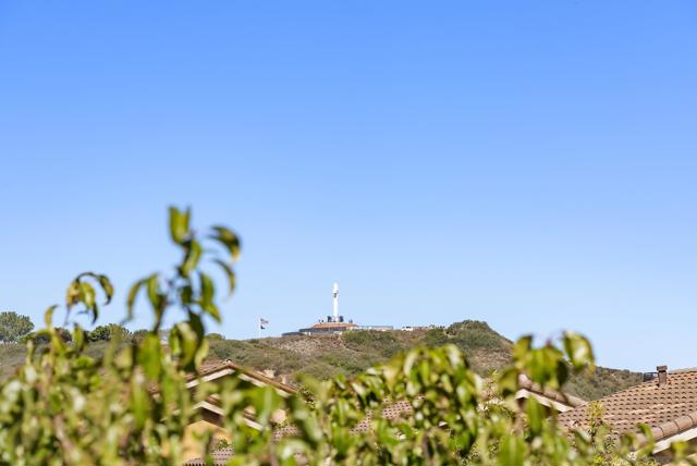 6489 Caminito Catalan, La Jolla CA: https://media.crmls.org/mediaz/fbd9afd3-5e26-408c-bb29-70ea9d675987.jpg