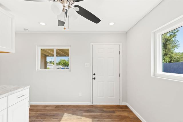 2394 Dryden Avenue, El Cajon CA: https://media.crmls.org/mediaz/fbd9faa7-2de9-4308-98fe-55f575718070.jpg