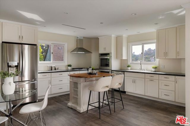 2348 Baxter Street, Los Angeles CA: https://media.crmls.org/mediaz/fbda762f-2282-408b-8470-81ef7a132317.jpg