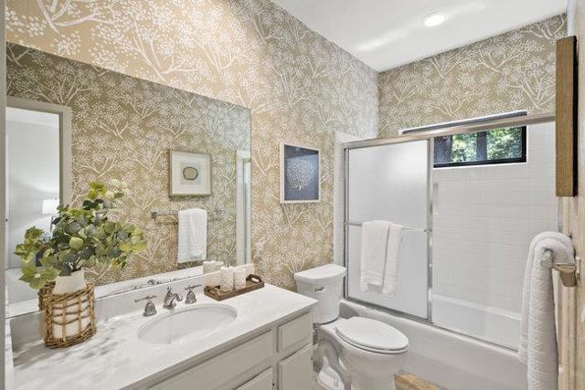 84 Selby, Atherton CA: https://media.crmls.org/mediaz/fbdb8cf0-73ee-4920-9bf3-fabfd9a2e831.jpg