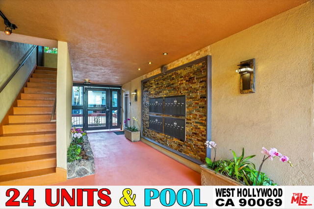 928 San Vicente Boulevard, West Hollywood, California 90069, ,Multi-Family,For Sale,San Vicente,24471791