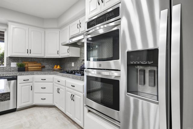 Image 21 of 52 For 4693 Ashby Street
