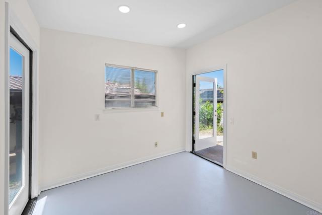 869 Eugenie Avenue, Encinitas CA: https://media.crmls.org/mediaz/fbde5b6f-42a8-40b1-86d7-70945f4261db.jpg