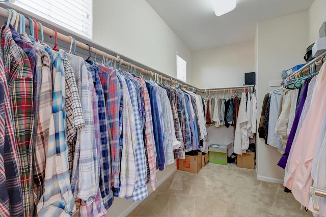 2528 AMANTEA WAY, Dublin CA: https://media.crmls.org/mediaz/fbde9351-c578-40b5-9666-2cb52d334c83.jpg