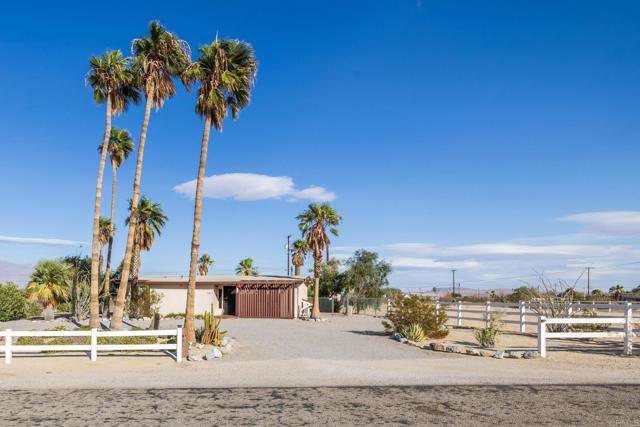 Detail Gallery Image 3 of 34 For 3483 Swinging V Rd, Borrego Springs,  CA 92004 - 2 Beds | 1 Baths