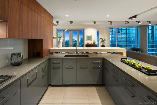 3415 6th Ave., San Diego CA: https://media.crmls.org/mediaz/fbdef258-b68b-4fb6-9a4c-74b84396e6da.jpg