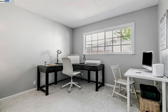 4533 Santa Cruz Ct, Fremont CA: https://media.crmls.org/mediaz/fbdf0883-8cd0-4177-b98e-6890f9b6c866.jpg