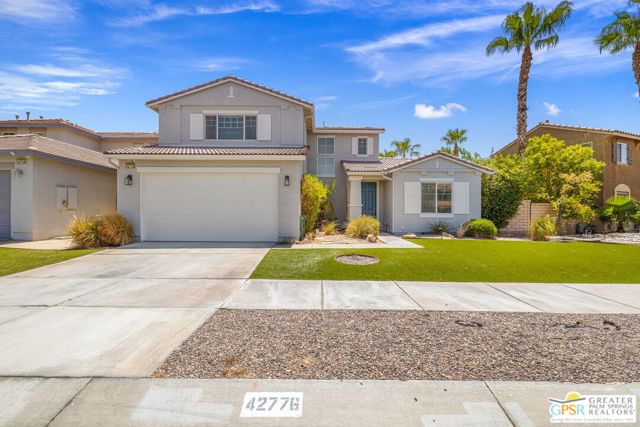 42776 Del Lago Court, Indio CA: https://media.crmls.org/mediaz/fbdf214b-8a83-4c50-ac54-5b2575647e00.jpg