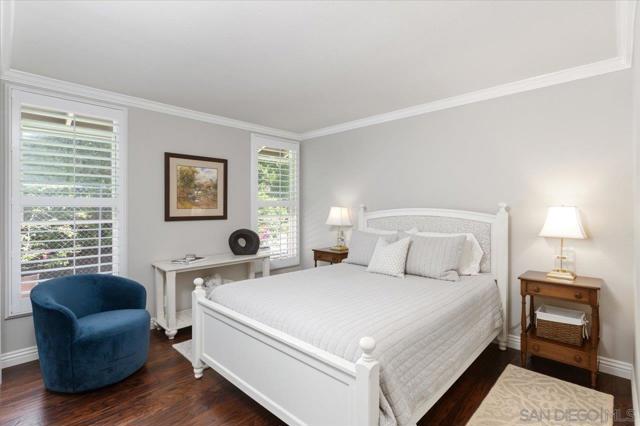 Image 30 of 42 For 13223 Silver Saddle Ln