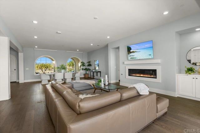 Detail Gallery Image 23 of 75 For 863 Pearl Dr, San Marcos,  CA 92078 - 5 Beds | 5/1 Baths