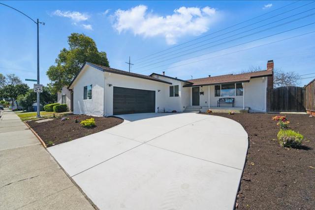 175 Heath Street, Milpitas CA: https://media.crmls.org/mediaz/fbe1c51a-fbe3-4dc7-8a1e-ab6f465e21c0.jpg