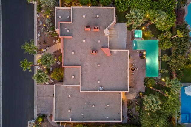 12 Boulder Lane, Rancho Mirage CA: https://media.crmls.org/mediaz/fbe2be9c-005e-41a2-a8b6-6ad2e4fcc780.jpg