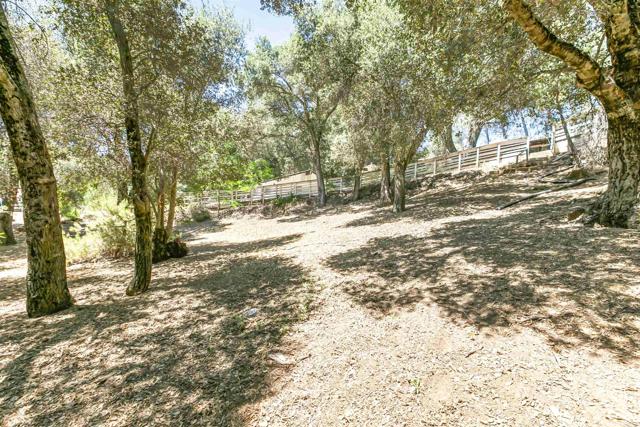 Detail Gallery Image 15 of 48 For 28721 Lebanon Rd, Pine Valley,  CA 91962 - 4 Beds | 3 Baths