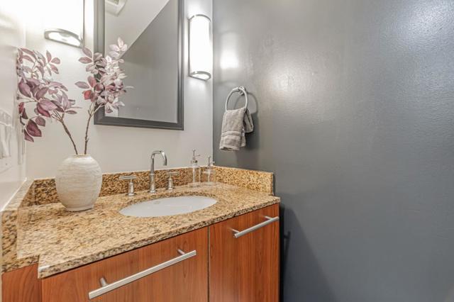 50 Lansing Street, San Francisco CA: https://media.crmls.org/mediaz/fbe35207-322d-44f4-9207-dc14b2b80765.jpg