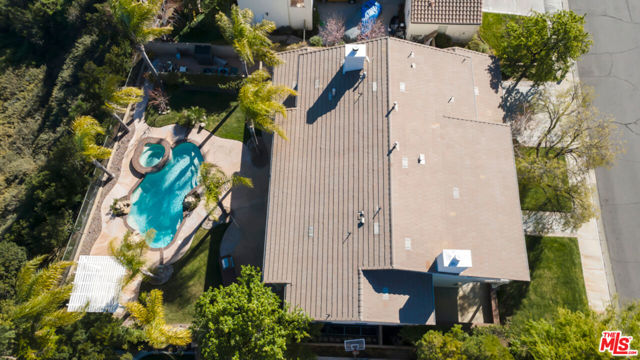 Image 64 of 69 For 25417 Magnolia Lane