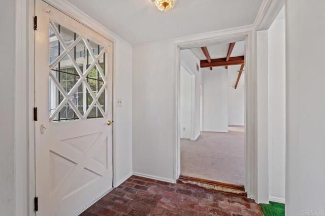 Detail Gallery Image 7 of 62 For 6171 Howell Dr, La Mesa,  CA 91942 - 4 Beds | 2 Baths