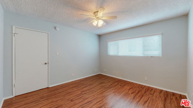 1833 Manning Avenue, Los Angeles CA: https://media.crmls.org/mediaz/fbe57e7b-b9eb-4b2e-963b-65efd89b0c33.jpg