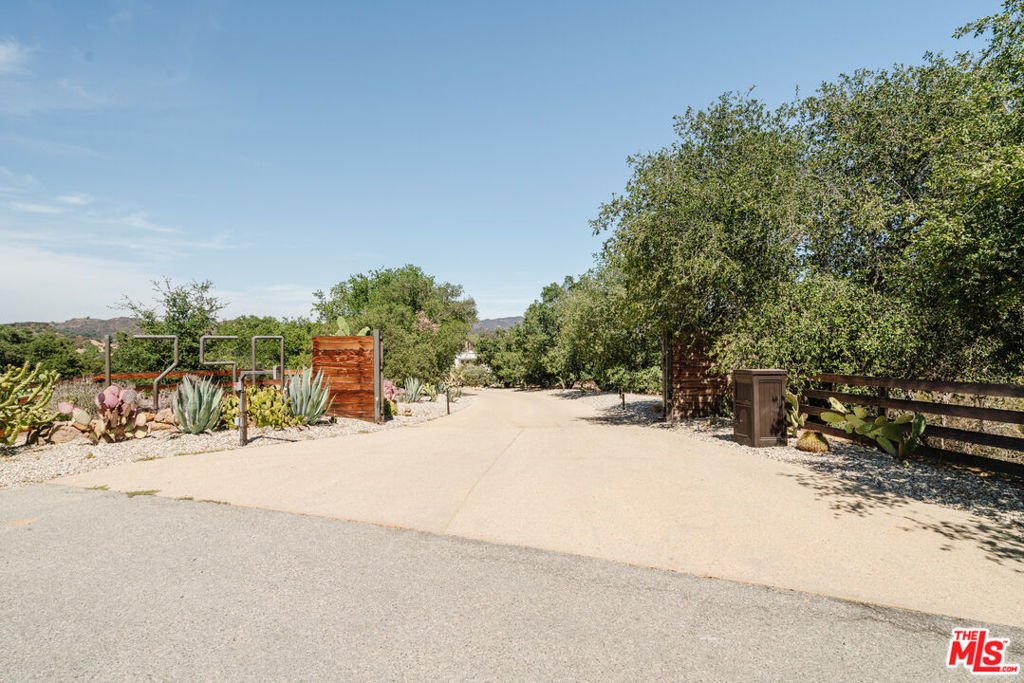 MLS #26827397 image #46