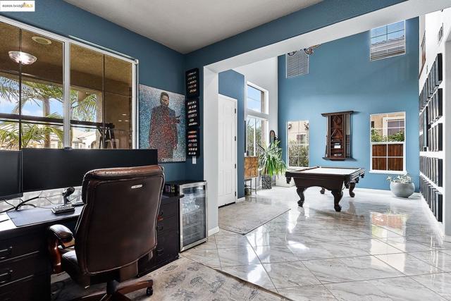 3551 Keystone Loop, Discovery Bay CA: https://media.crmls.org/mediaz/fbe767ac-16de-4e1e-bccc-b68ea49b825d.jpg