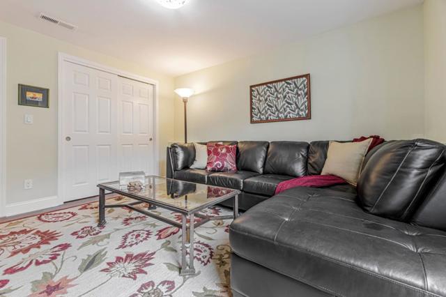 196 W Moltke Street, Daly City CA: https://media.crmls.org/mediaz/fbe78d14-5e0a-4a58-99ff-1ffe83e1241e.jpg