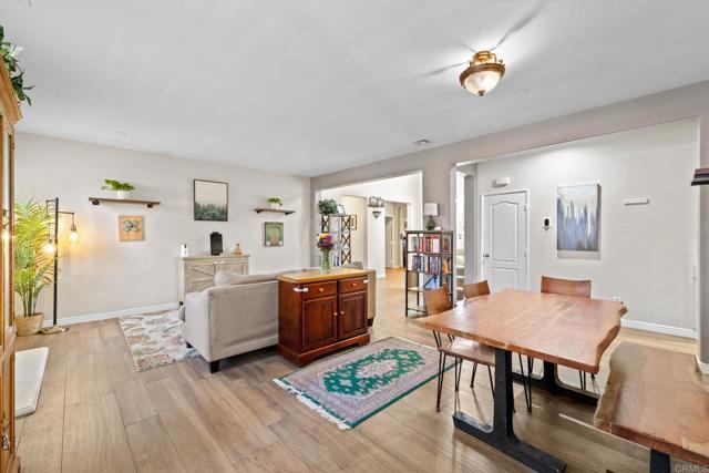 448 Kennedy Court, Escondido CA: https://media.crmls.org/mediaz/fbe90009-e0b4-4591-ae5b-4c9f9f0fe6db.jpg