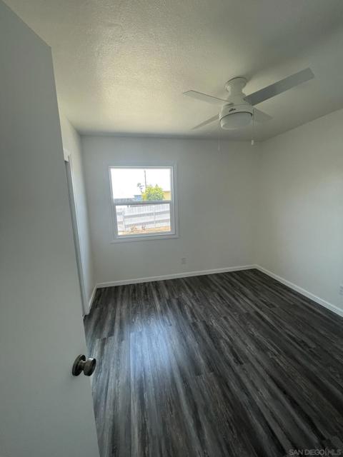4810 12 Jumano Ave, San Diego CA: https://media.crmls.org/mediaz/fbe9777c-298f-4ff6-8077-37e21606e3b4.jpg