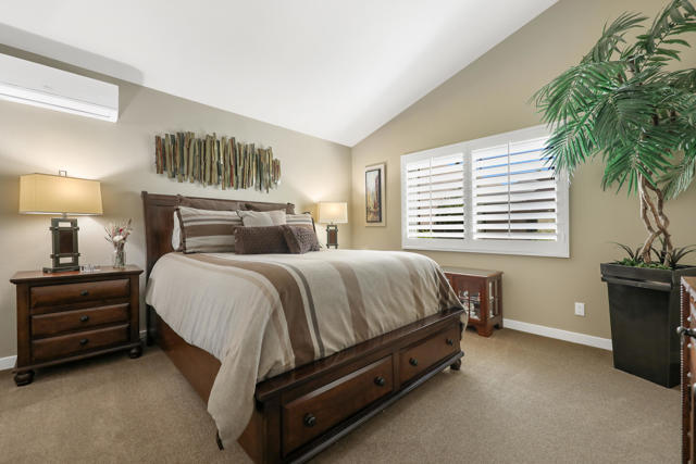 76745 Chrysanthemum Way, Palm Desert CA: https://media.crmls.org/mediaz/fbeab00e-d347-4111-8b62-5b071b312368.jpg