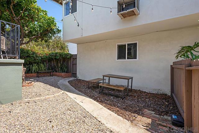 2619 21 Lincoln Ave, San Diego CA: https://media.crmls.org/mediaz/fbeb4fa4-f27f-45b9-9a1b-06c9b925a62e.jpg