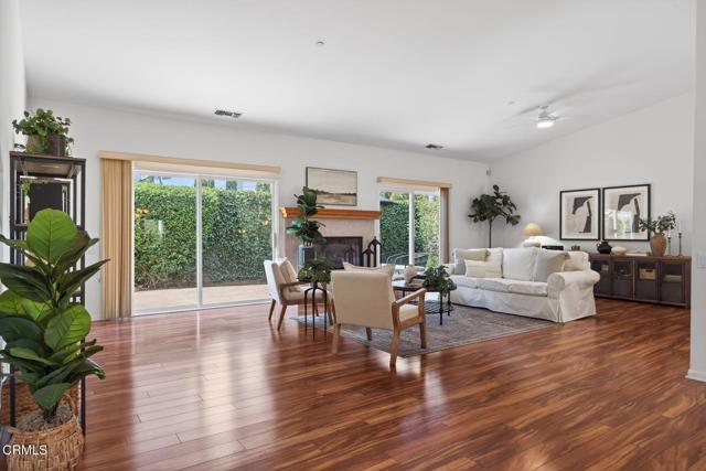 Detail Gallery Image 8 of 46 For 341 Roosevelt Ave, Ventura,  CA 93003 - 3 Beds | 3 Baths