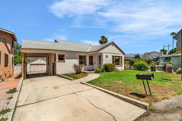 4127 Scandia Way, Los Angeles CA: https://media.crmls.org/mediaz/fbebaa89-3f30-4b0b-baf3-48f1c1a15e51.jpg