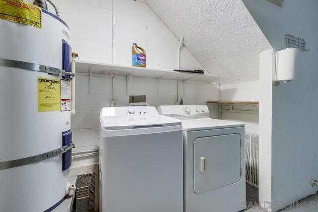 3268 Via Marin, La Jolla CA: https://media.crmls.org/mediaz/fbece21c-1e30-48b1-a6a0-4f0293815fcf.jpg