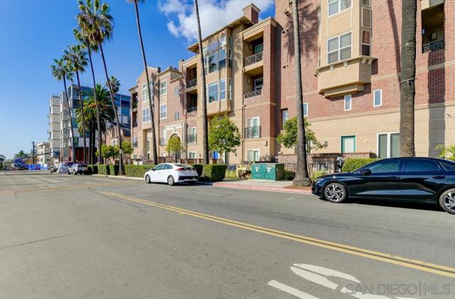 350 Nutmeg St, San Diego CA: https://media.crmls.org/mediaz/fbee727c-2597-4ce8-8c0e-6ff1f8cf6340.jpg