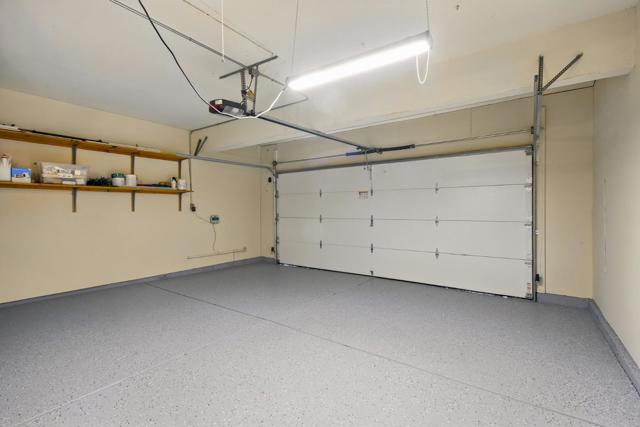 34348 Siward Drive, Fremont CA: https://media.crmls.org/mediaz/fbefb26d-d74e-48df-a572-8eed55e99681.jpg