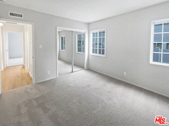 7607 Ben Avenue photo 15