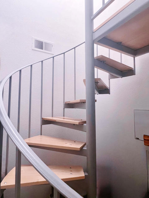 20371 Bluffside Circle, Huntington Beach CA: https://media.crmls.org/mediaz/fbf09dea-aa3d-42d6-8fa8-09bc10723401.jpg