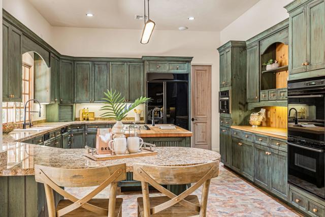 Image 12 of 49 For 72825 Carriage Trail