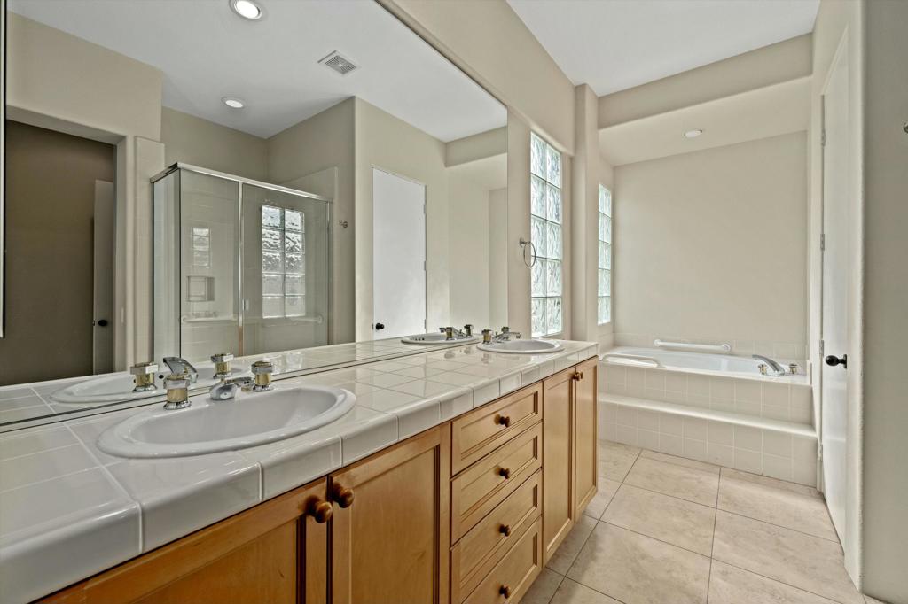 MLS #219134694DA image #27