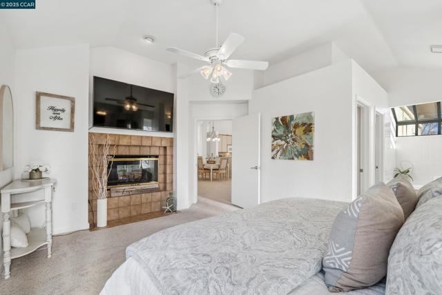 3094 Lakemont Dr, San Ramon CA: https://media.crmls.org/mediaz/fbf11f9e-9269-4db5-97f3-84f5452047e8.jpg
