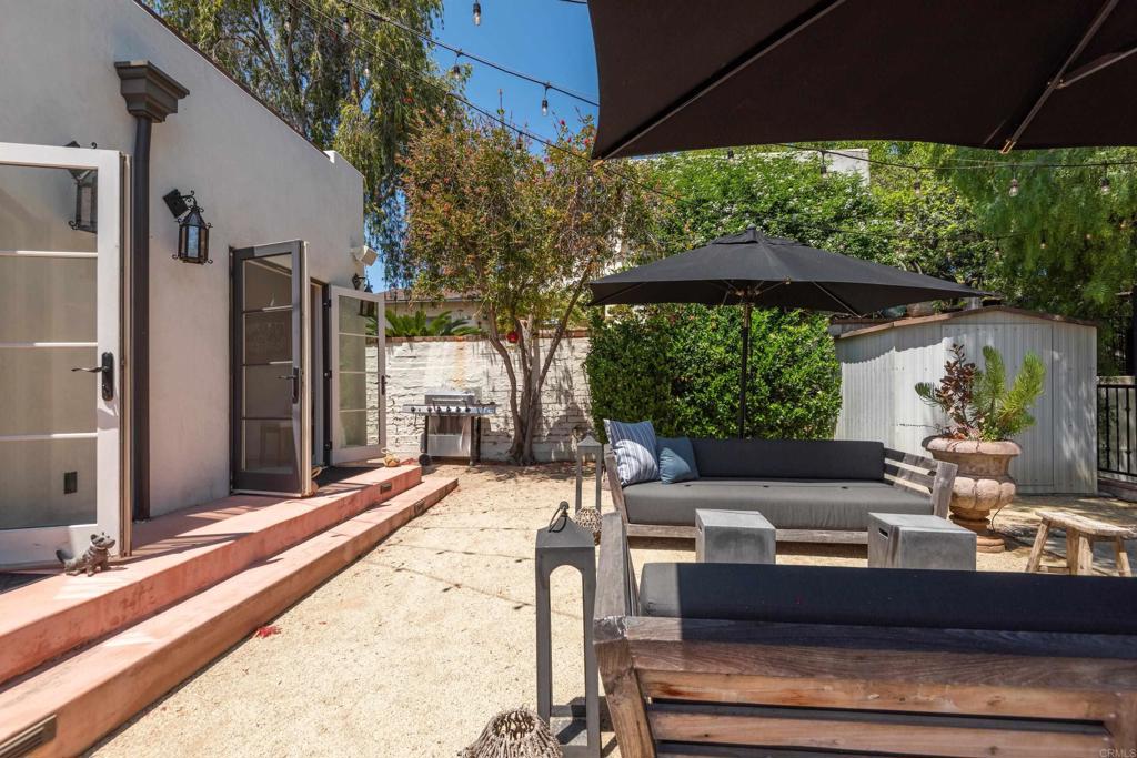 2727 Dove Street