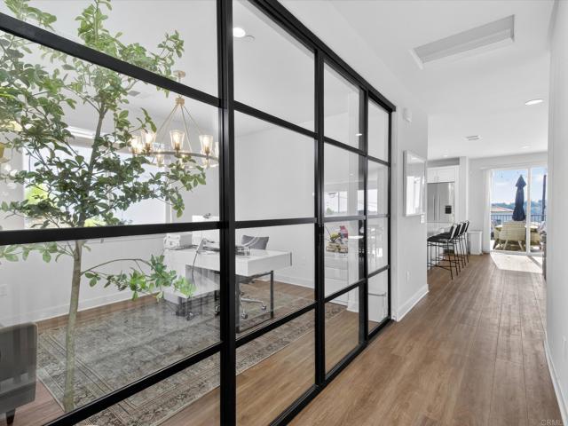 Detail Gallery Image 5 of 42 For 1858 Avocado Rd, Oceanside,  CA 92054 - 5 Beds | 3/1 Baths