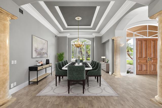 18050 Rancho La Cima Corte, Rancho Santa Fe CA: https://media.crmls.org/mediaz/fbf30c51-9aa7-4e84-9b23-192a9f750291.jpg