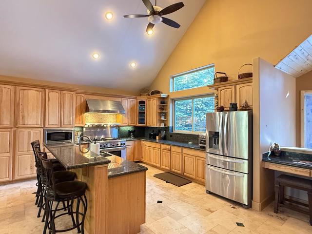 Image 9 of 26 For 1528 Chippewa Street