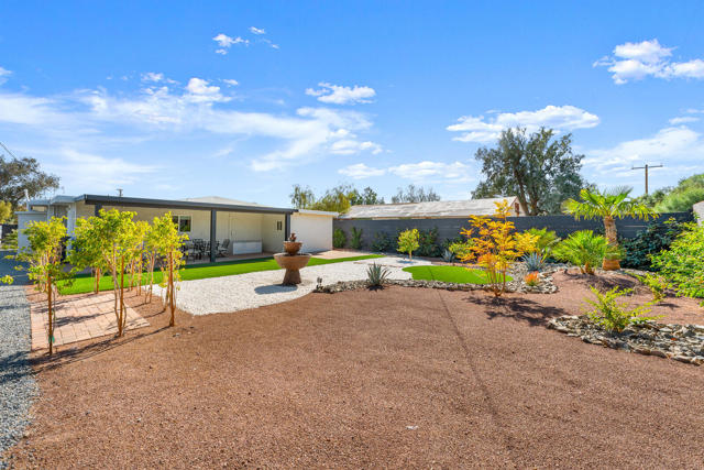 17319 Keith Street, Palm Springs CA: https://media.crmls.org/mediaz/fbf4db79-5fae-46b9-8fe7-5ea0c88f5a80.jpg